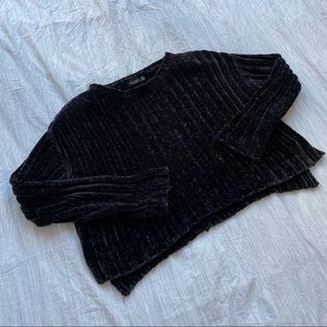 Bershka Cropped Velvet Black Sweater S
